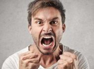 چرا بداخلاق و حساس می‌شویم؟