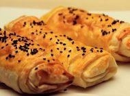 آموزش و طرز تهیه فینگرفود بورک گوشت و قارچ با طعم خوشمزه