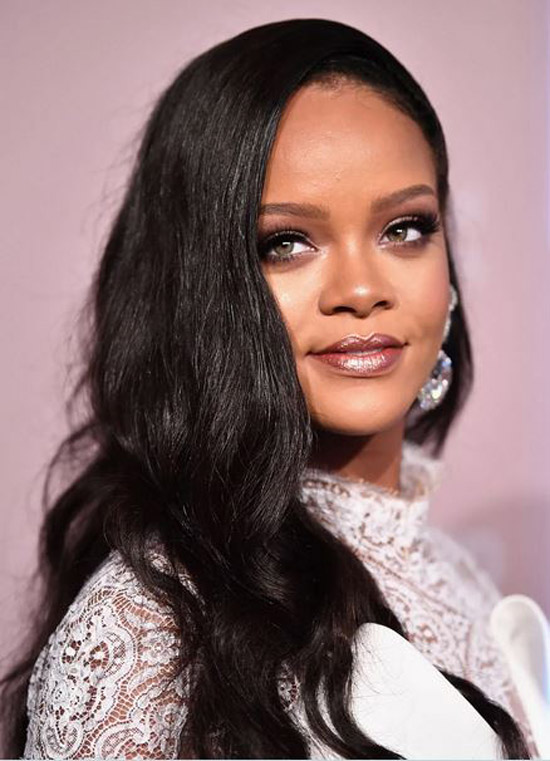 بیوگرافی ریحانا Rihanna خواننده میلیونر + عکس های ریحانا و همسرش
