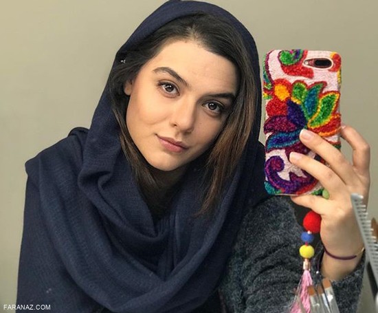 بیوگرافی و عکس های شخصی دنیا مدنی