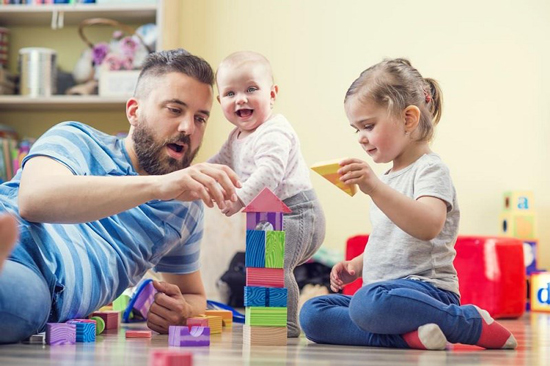 راهکار های عالی و سرگرم کننده برای ماندن در خانه و بازی با کودکان در روزهای قرنطینه راهکار های عالی و سرگرم کننده برای ماندن در خانه و بازی با کودکان در روزهای قرنطینه
