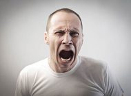 همه چیز درباره پریود شدن مردها و زمان آن