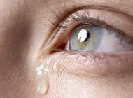 همه چیز درباره اشک چشم | 15 حقایق شگفت انگیز اشک چشم