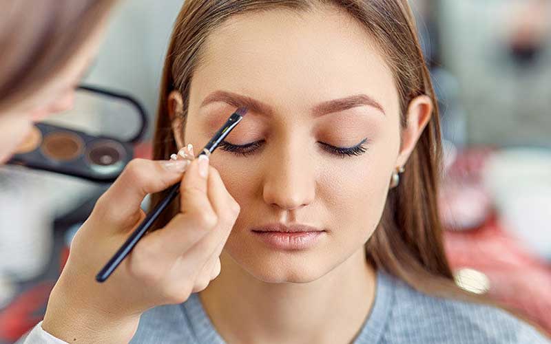 چطور در رشته میکاپ عروس به درآمد بالا برسم؟