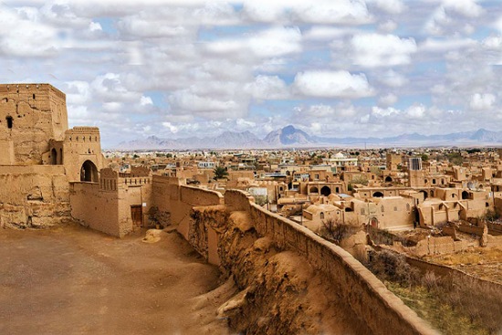 میبد کجاست و چرا باید به آن سفر کنیم